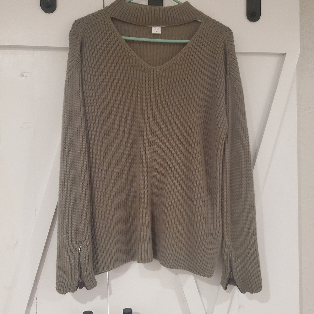 Bar 3 sweater